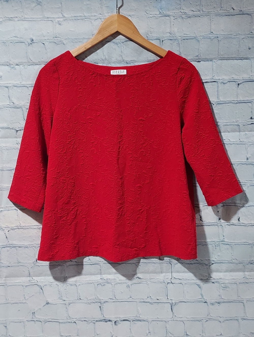 Claudie Pierlot Womens Size 36 US 4 Red Textured 3/4 Sleeve Top Back Bow Accent